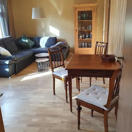 Apartment Wasserweibchen Neptun