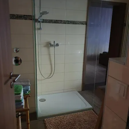 Wasserweibchen Neptun Apartment *